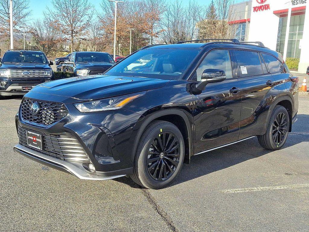 new 2026 Toyota Highlander car, priced at $51,108