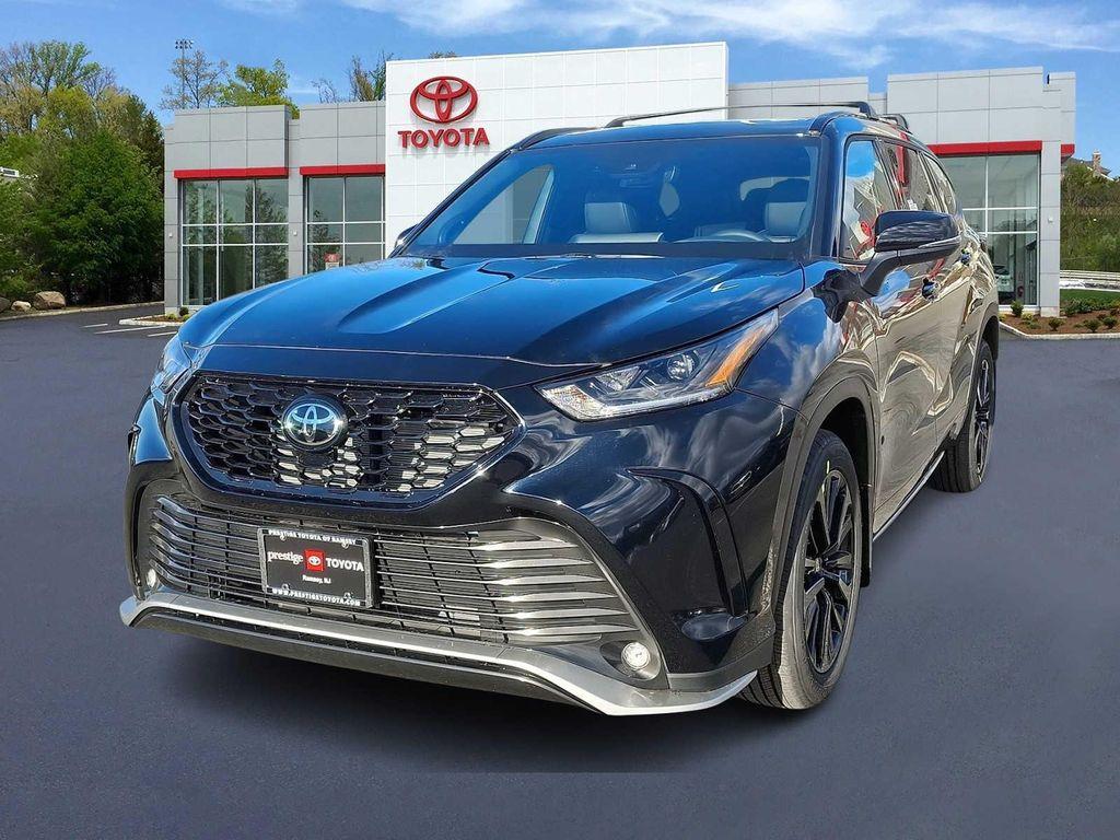 new 2026 Toyota Highlander car, priced at $51,108