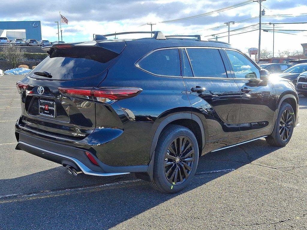 new 2026 Toyota Highlander car, priced at $51,108