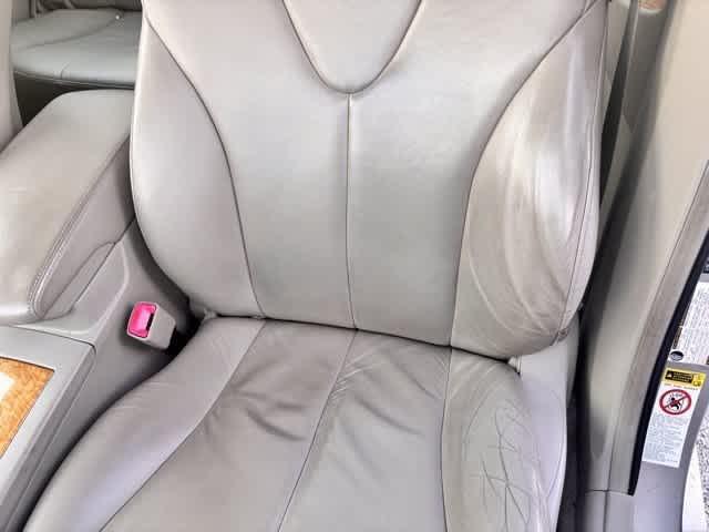 used 2007 Toyota Camry car, priced at $9,495