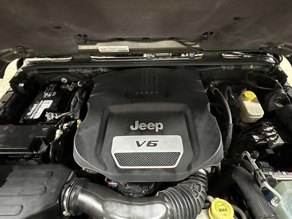 used 2015 Jeep Wrangler Unlimited car, priced at $17,695