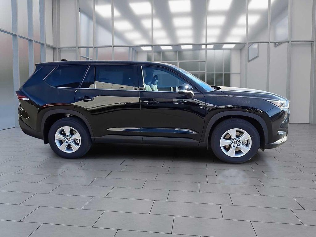 new 2026 Toyota Highlander car, priced at $45,458