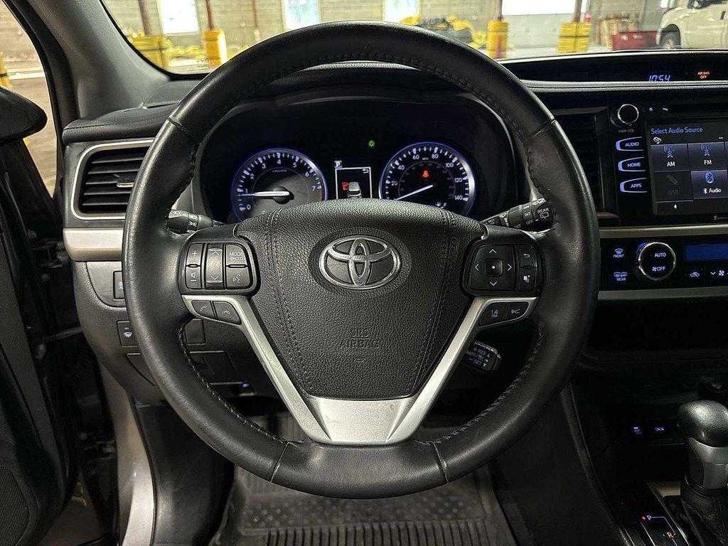 used 2019 Toyota Highlander car, priced at $20,995