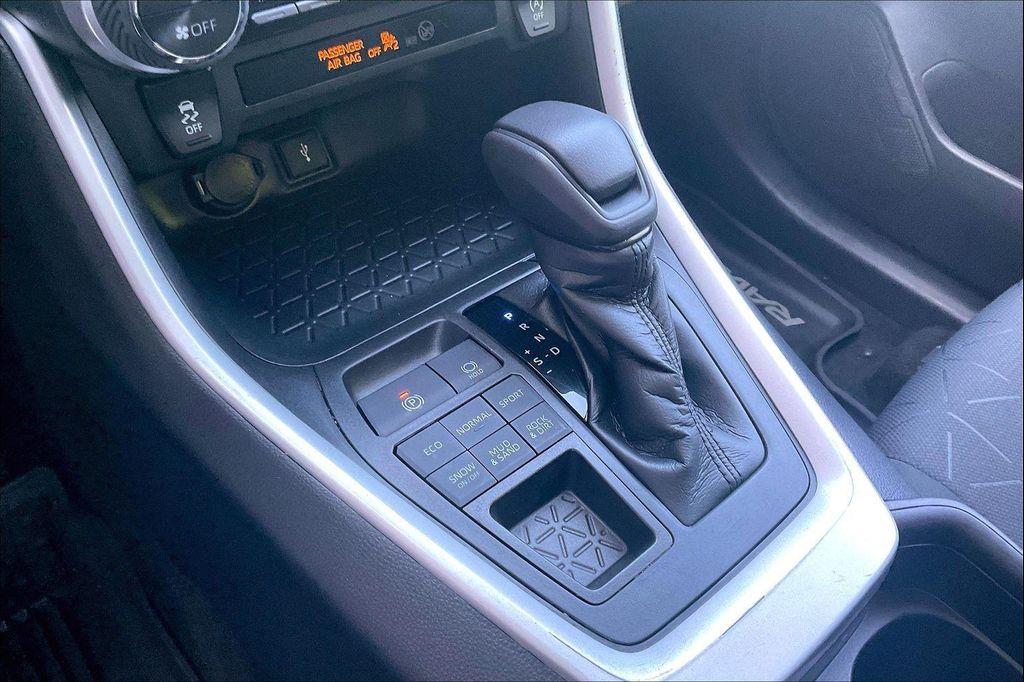 used 2020 Toyota RAV4 car, priced at $23,776