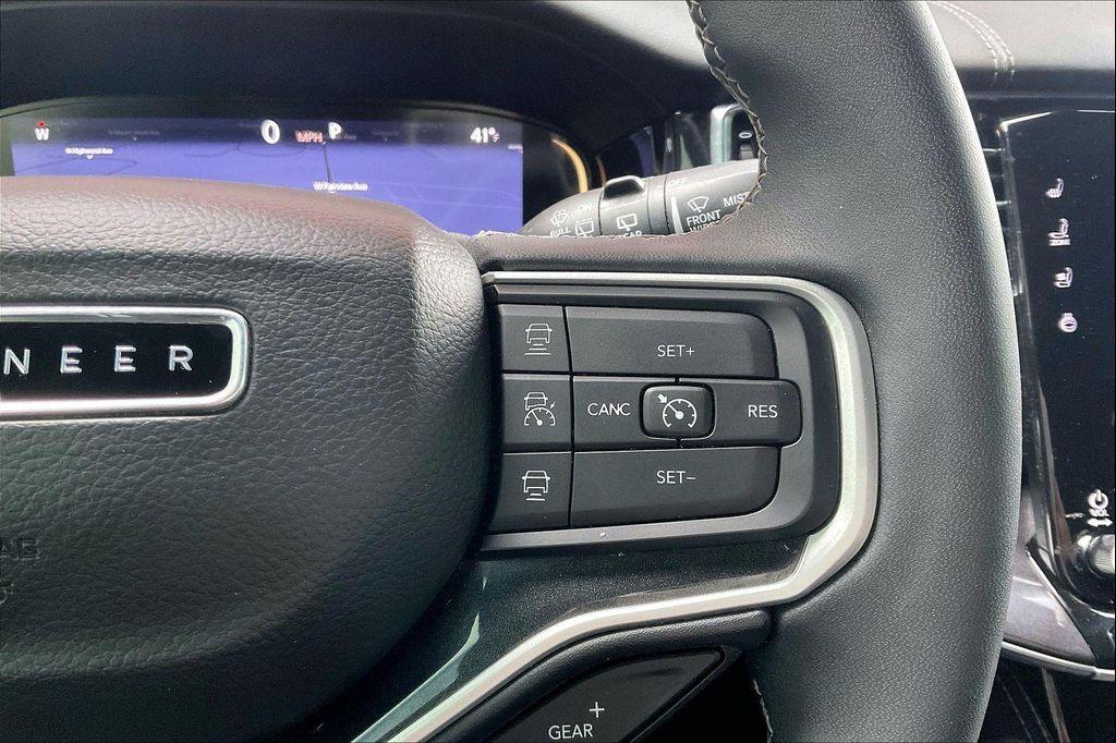 used 2022 Jeep Wagoneer car, priced at $35,995