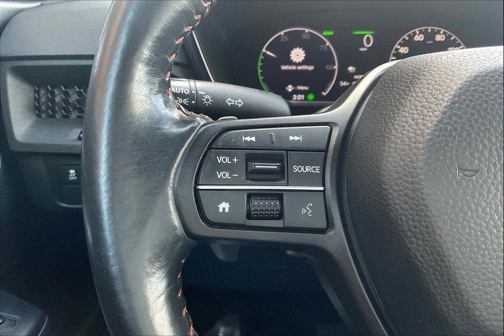 used 2023 Honda CR-V Hybrid car, priced at $26,995