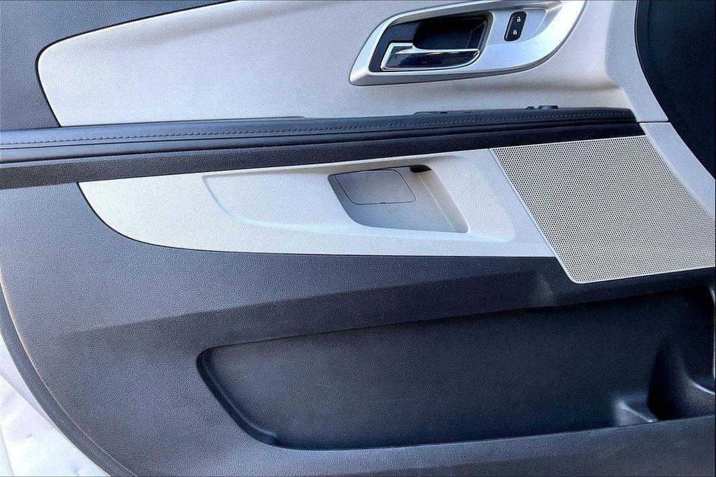 used 2017 Chevrolet Equinox car, priced at $14,495