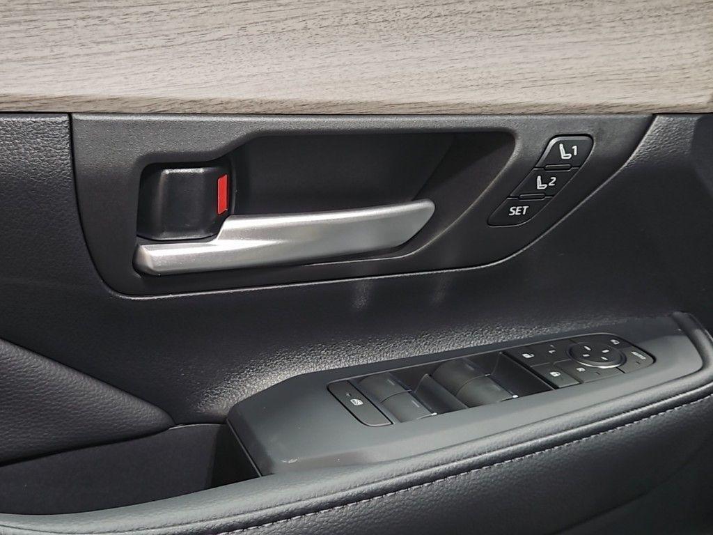 new 2026 Toyota Grand Highlander car, priced at $53,593