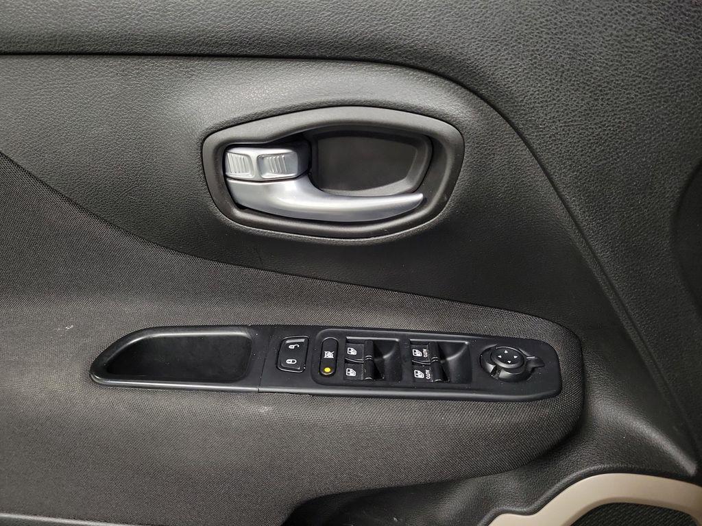 used 2015 Jeep Renegade car, priced at $7,995