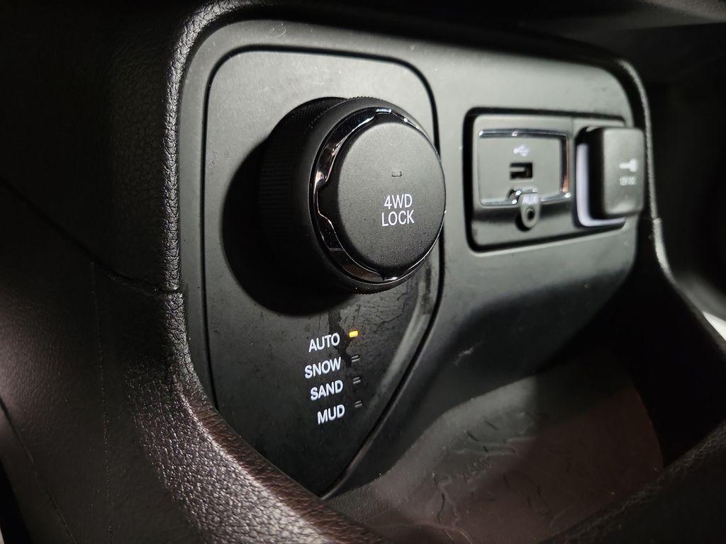 used 2015 Jeep Renegade car, priced at $7,995