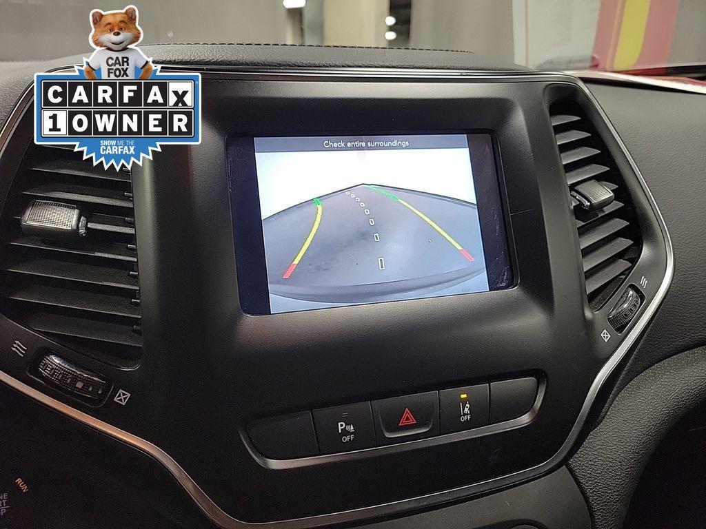 used 2021 Jeep Cherokee car, priced at $16,995