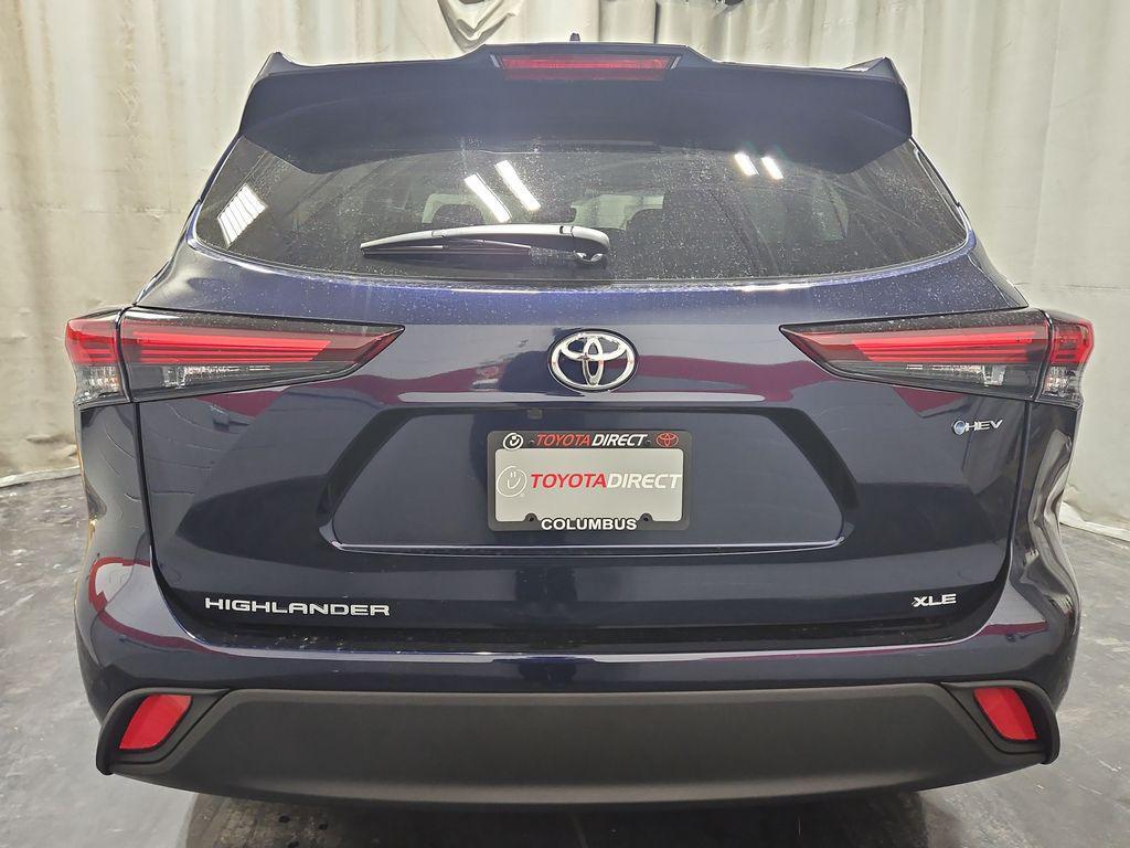 new 2026 Toyota Highlander Hybrid car, priced at $49,938