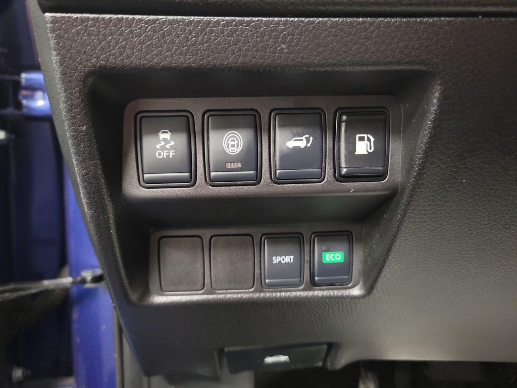 used 2020 Nissan Rogue car, priced at $12,995