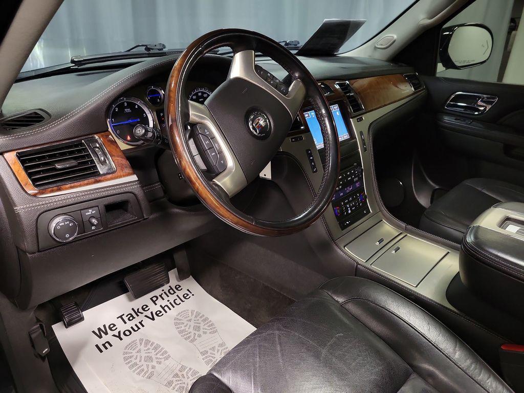 used 2013 Cadillac Escalade ESV car, priced at $12,994