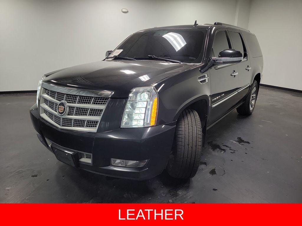 used 2013 Cadillac Escalade ESV car, priced at $12,994