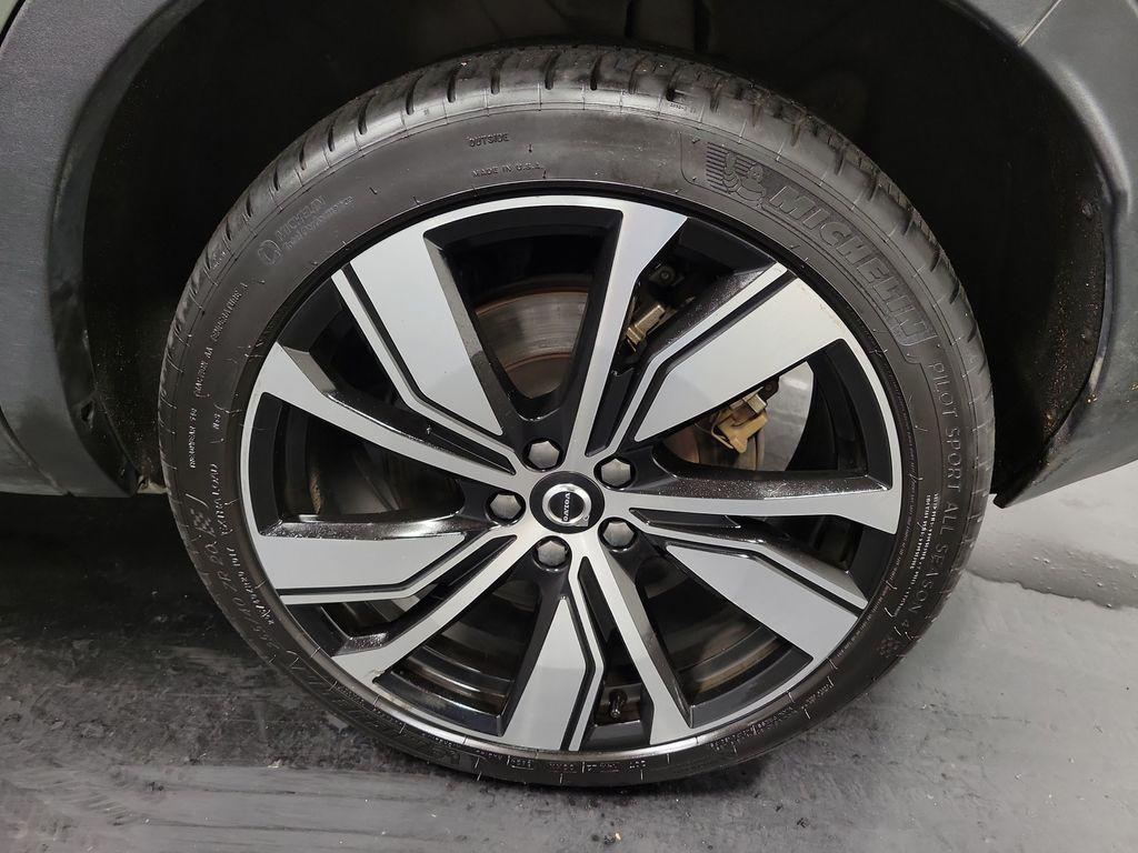 used 2021 Volvo XC40 Recharge Pure Electric car, priced at $18,995