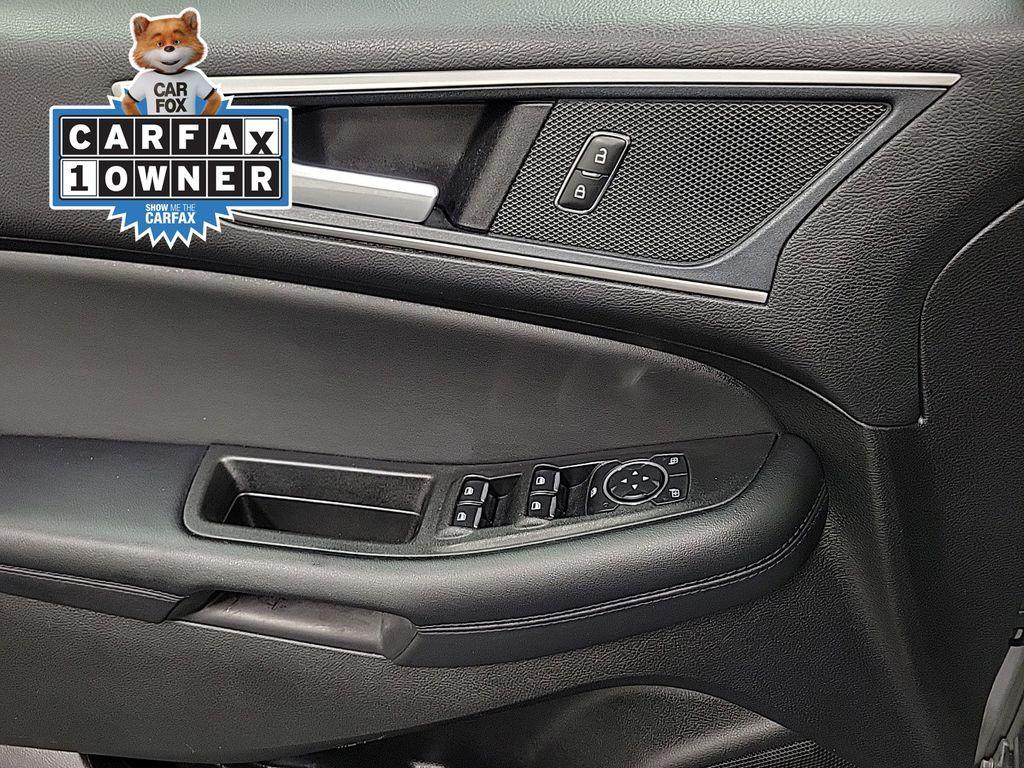 used 2024 Ford Edge car, priced at $25,995