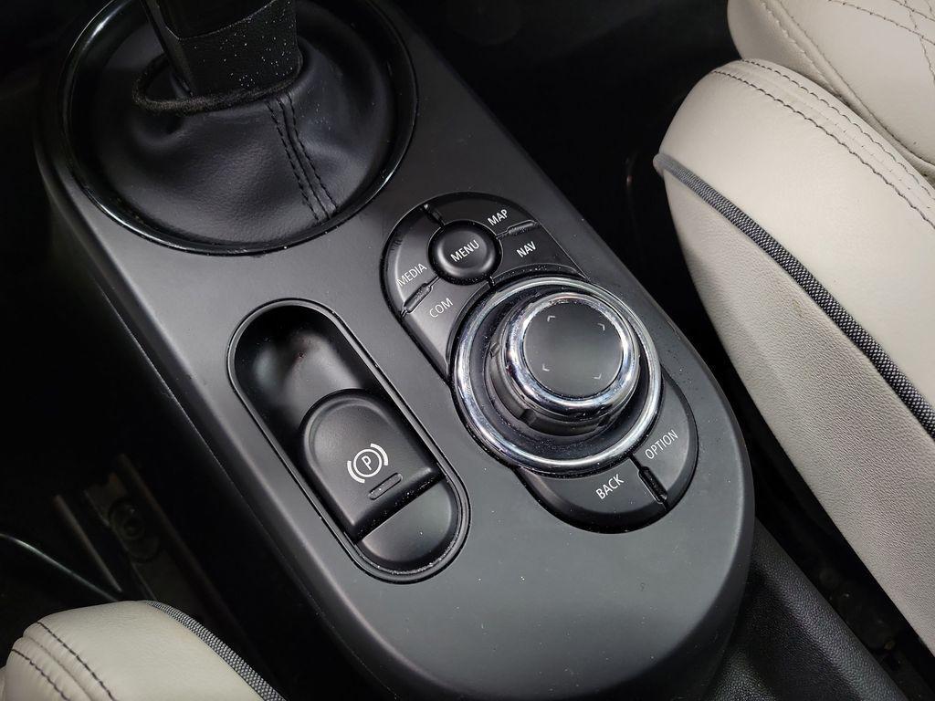 used 2023 MINI Hardtop car, priced at $17,995