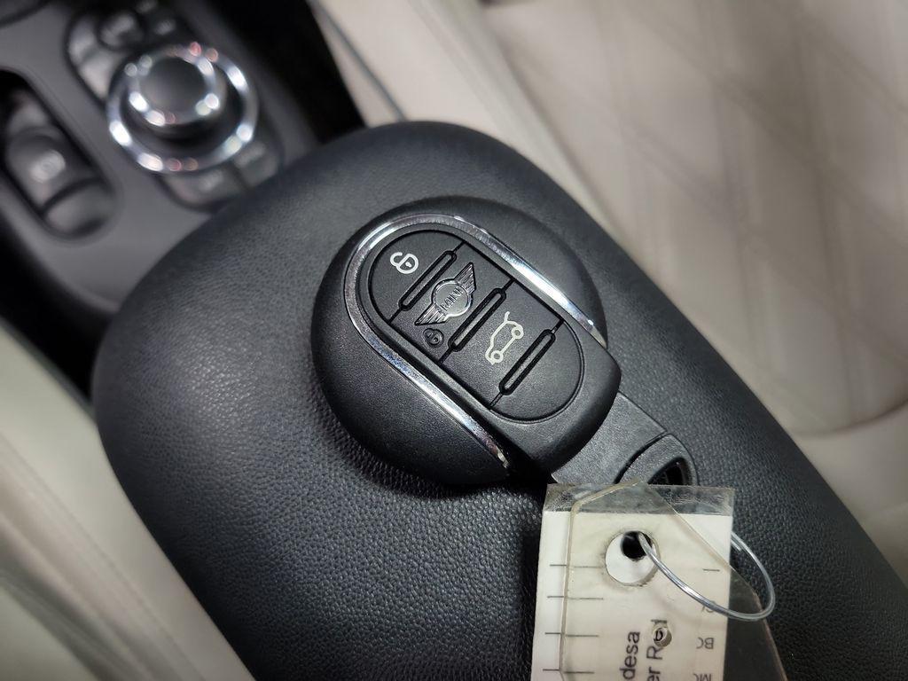 used 2023 MINI Hardtop car, priced at $17,995