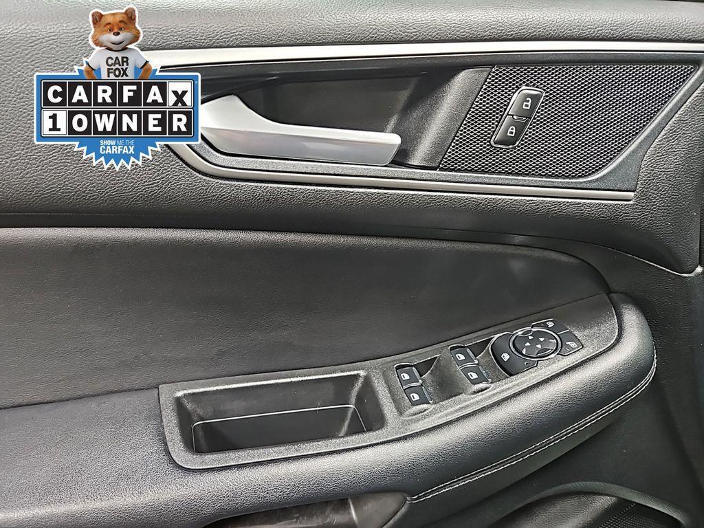 used 2023 Ford Edge car, priced at $17,995