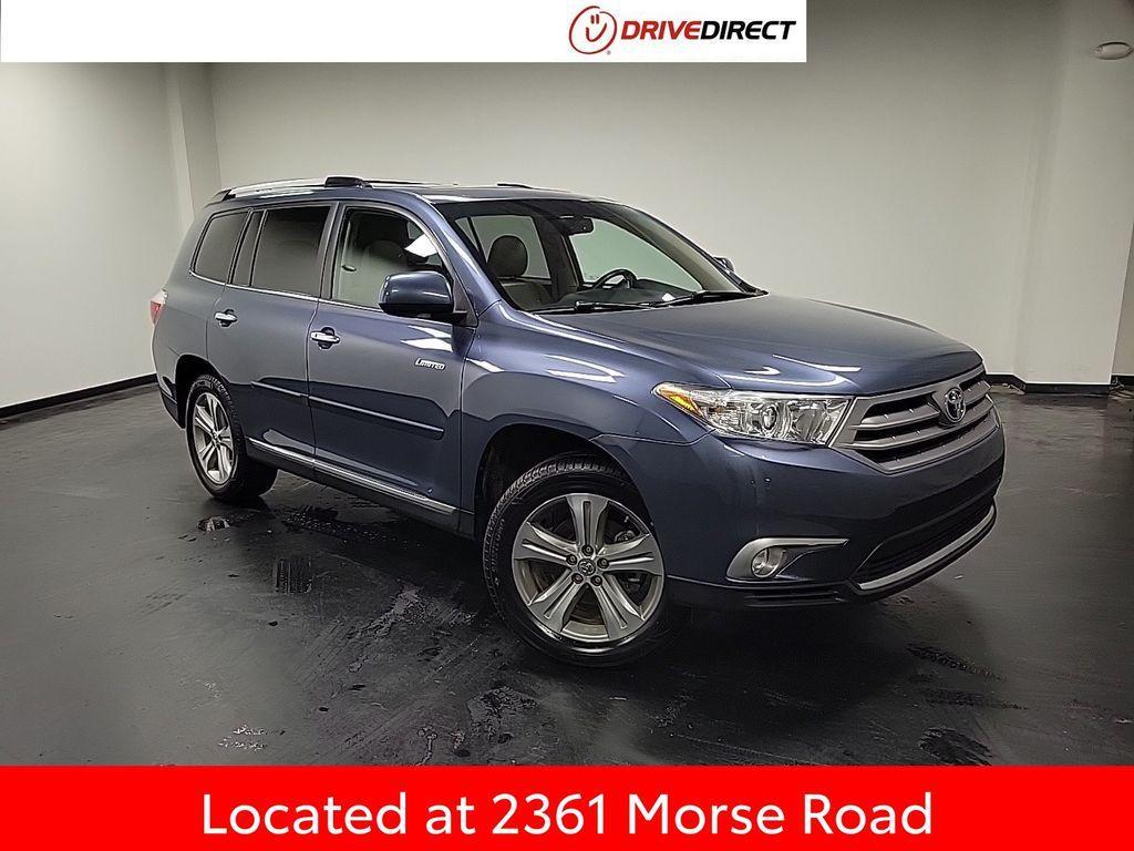 used 2013 Toyota Highlander car, priced at $16,995