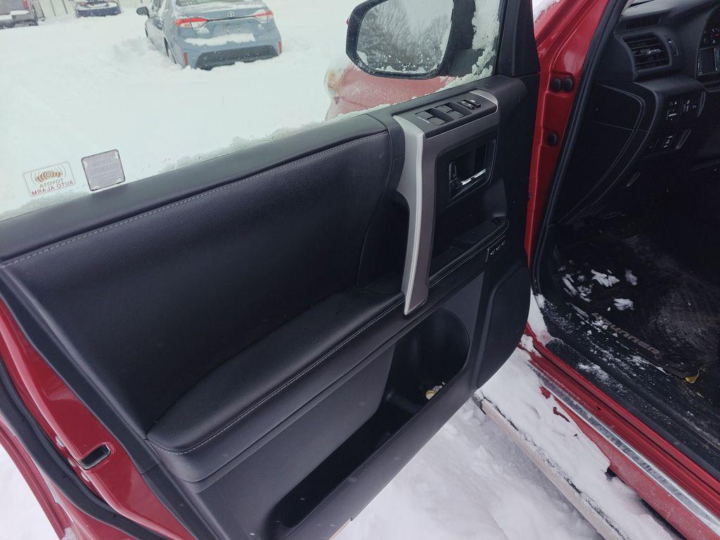 used 2014 Toyota 4Runner car