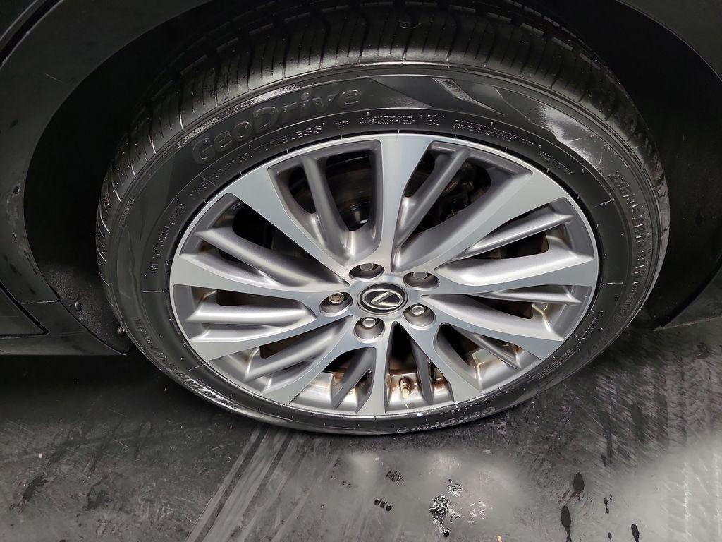 used 2021 Lexus ES 350 car, priced at $20,995