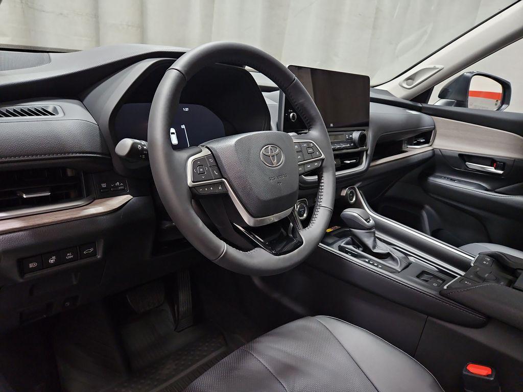 new 2026 Toyota Grand Highlander Hybrid car, priced at $57,040