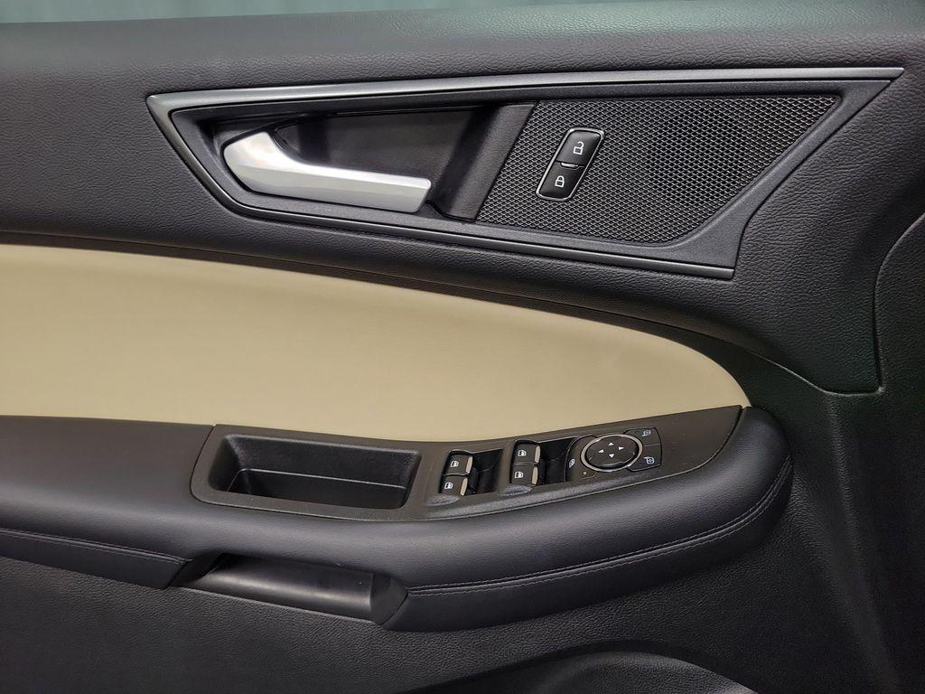 used 2024 Ford Edge car, priced at $25,995