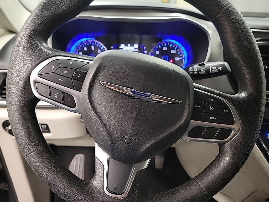 used 2020 Chrysler Pacifica car, priced at $13,500