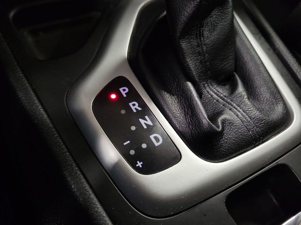 used 2014 Jeep Cherokee car, priced at $9,995