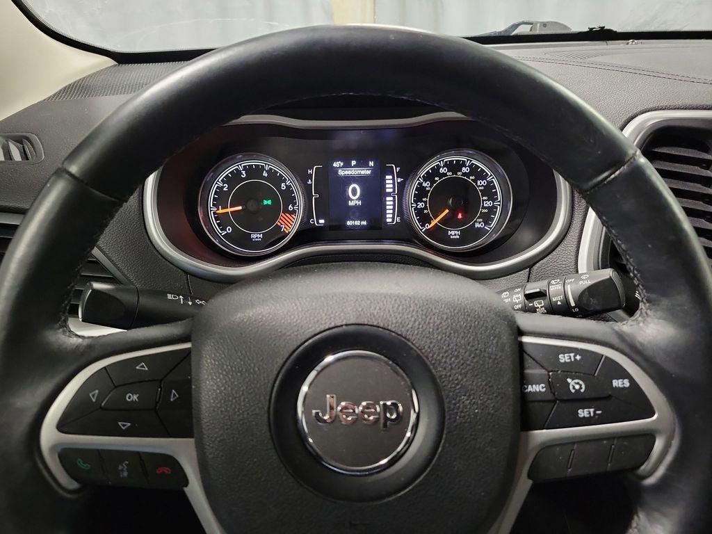 used 2014 Jeep Cherokee car, priced at $9,995