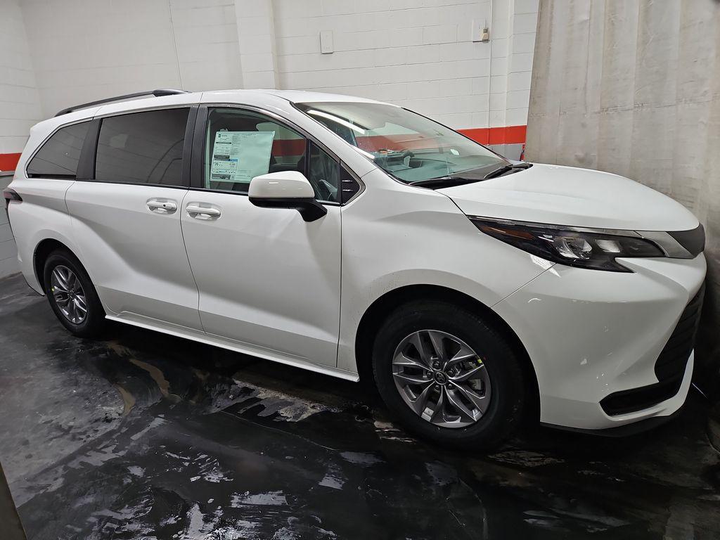 new 2026 Toyota Sienna car, priced at $42,110