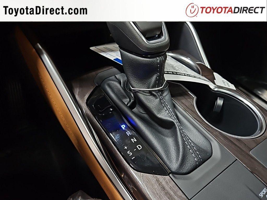 new 2026 Toyota Highlander Hybrid car, priced at $56,858