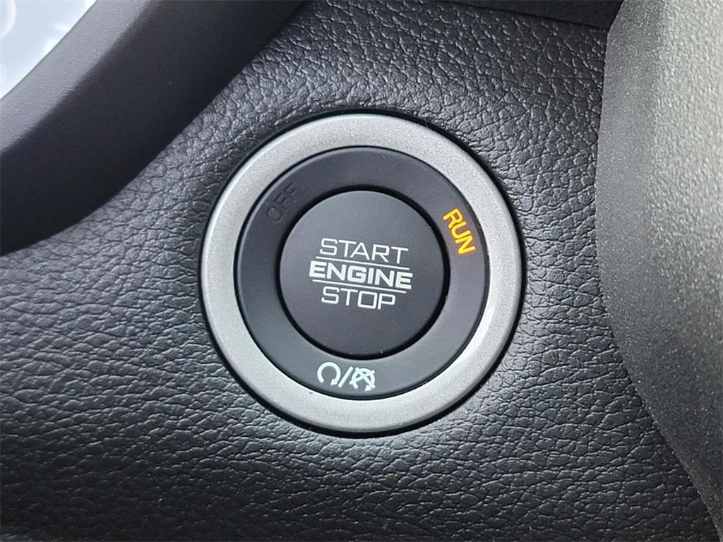 new 2025 Ram 1500 car, priced at $48,078