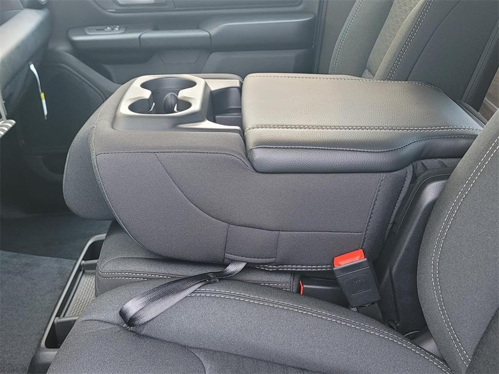 new 2025 Ram 1500 car, priced at $48,078