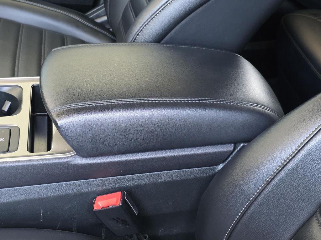 used 2024 Ford Edge car, priced at $23,990
