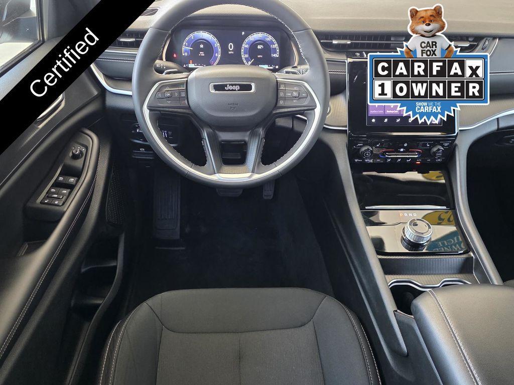 used 2025 Jeep Grand Cherokee car, priced at $34,990