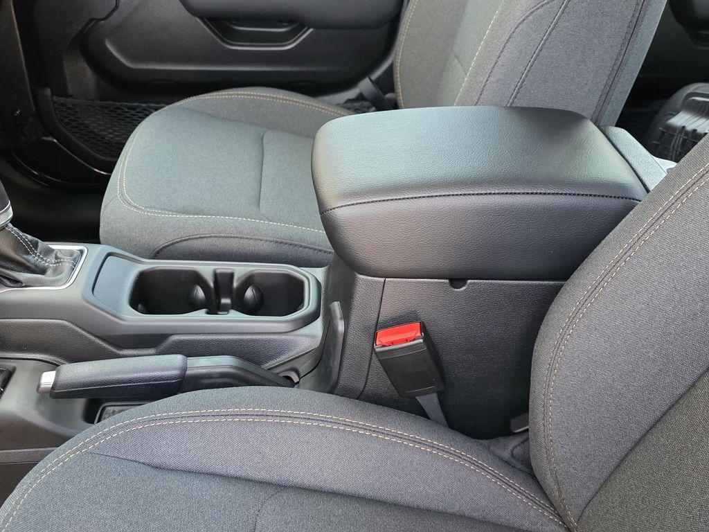 new 2026 Jeep Gladiator car, priced at $42,540