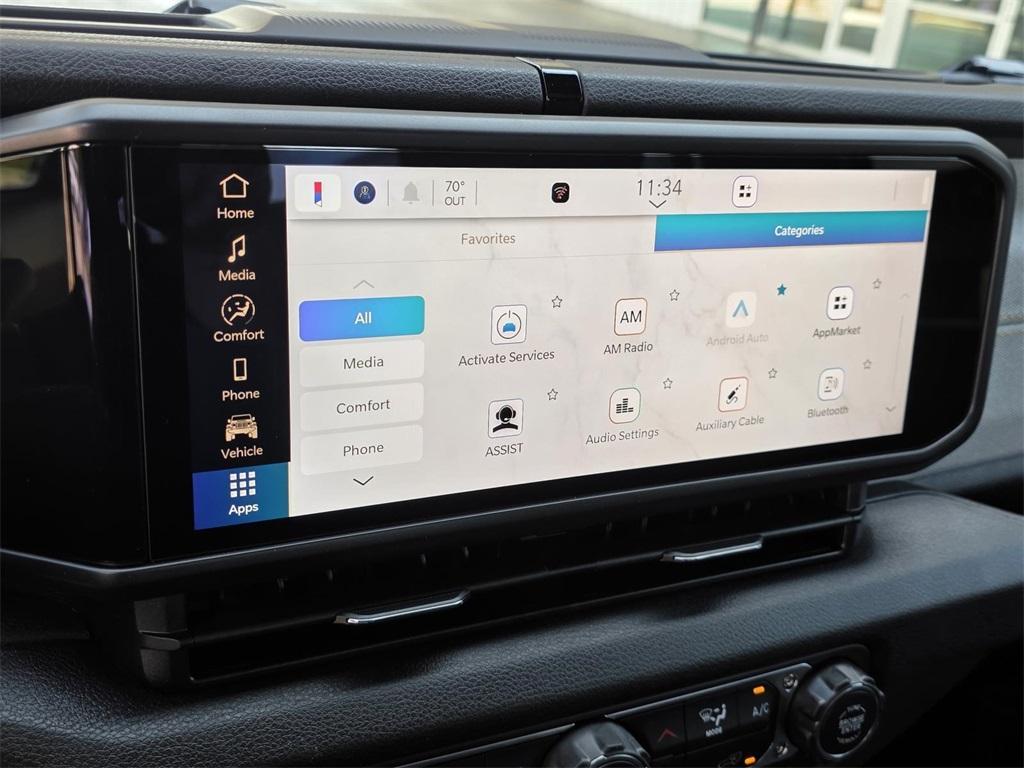 new 2026 Jeep Gladiator car, priced at $43,540