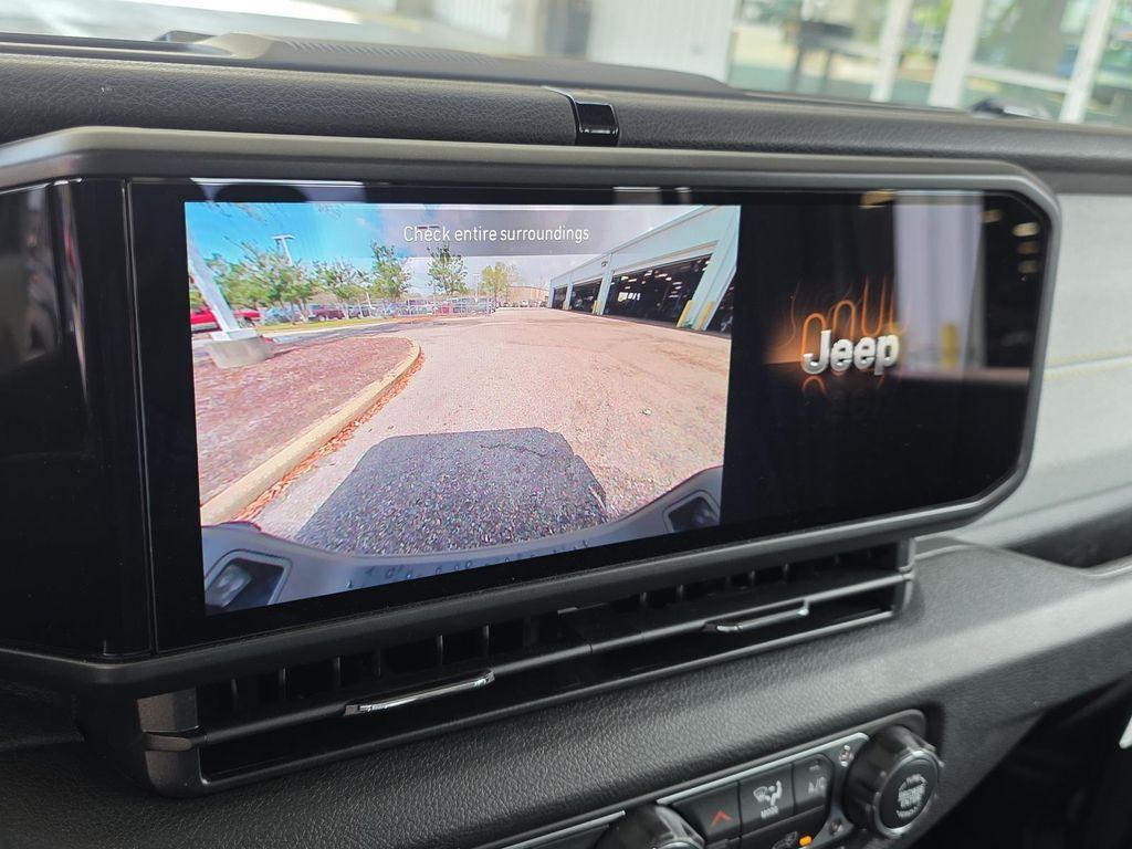 new 2026 Jeep Gladiator car, priced at $45,560