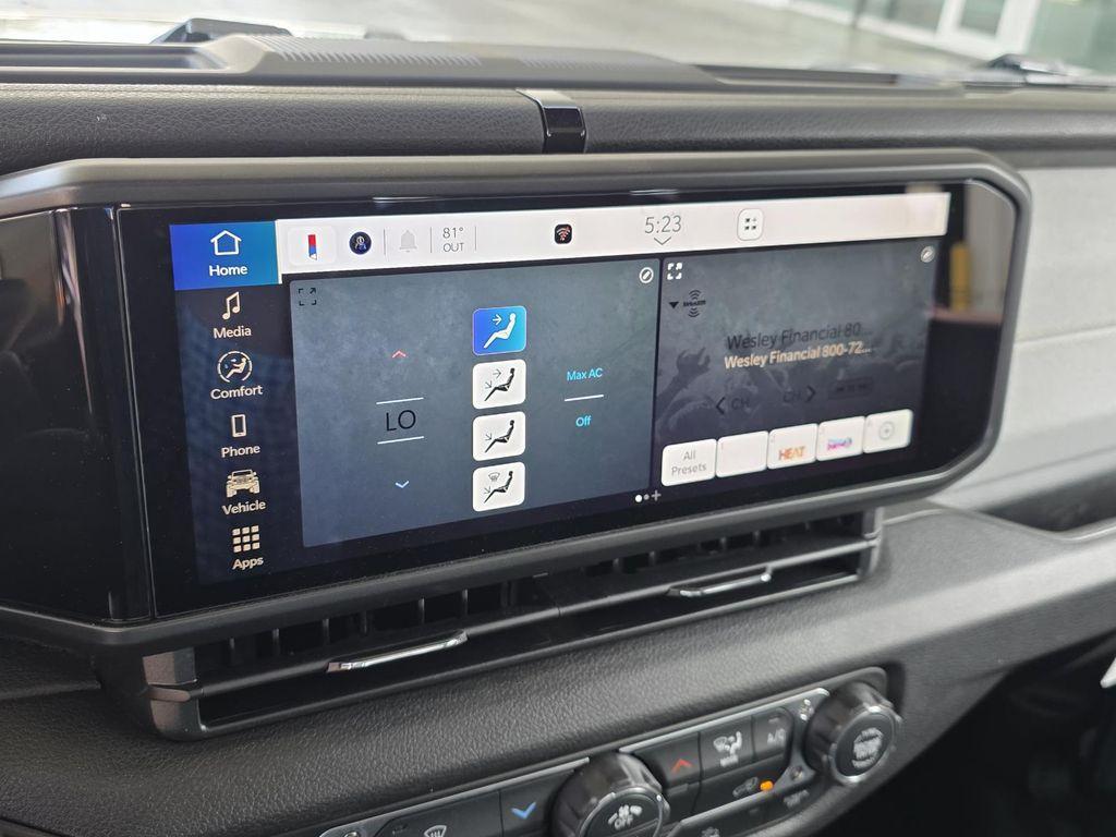 new 2026 Jeep Gladiator car, priced at $45,560