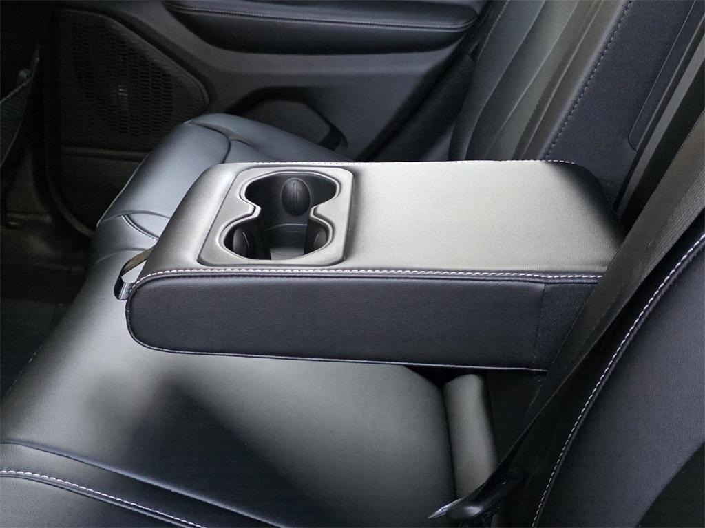 new 2025 Jeep Grand Cherokee car, priced at $38,150