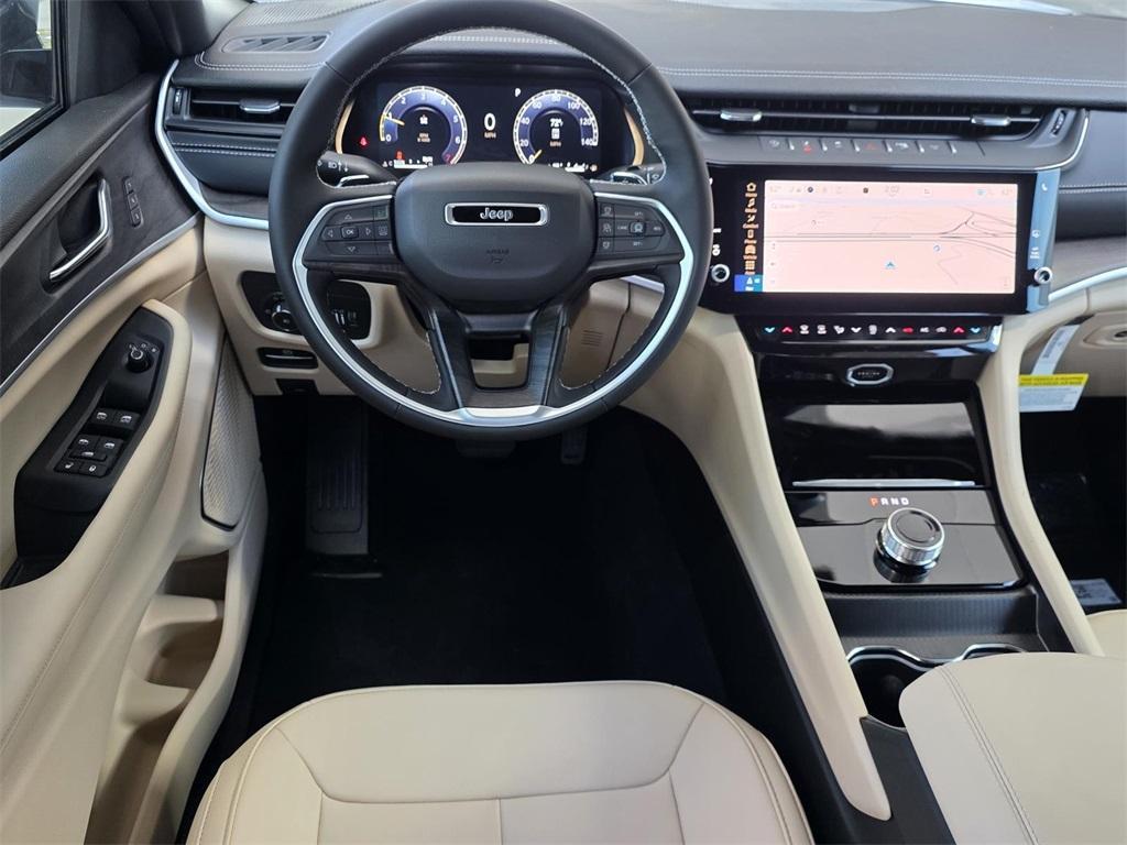 new 2026 Jeep Grand Cherokee car, priced at $42,878