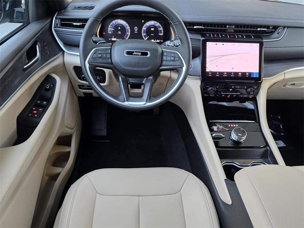 new 2025 Jeep Grand Cherokee L car, priced at $50,014