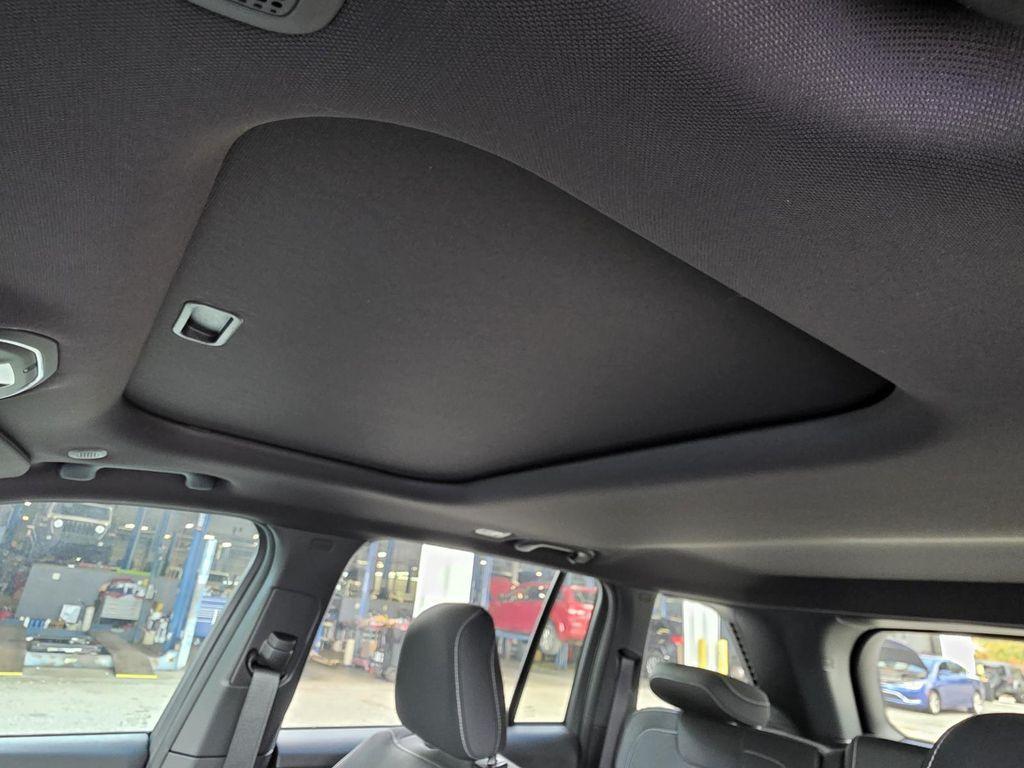 new 2025 Jeep Grand Cherokee car, priced at $36,030