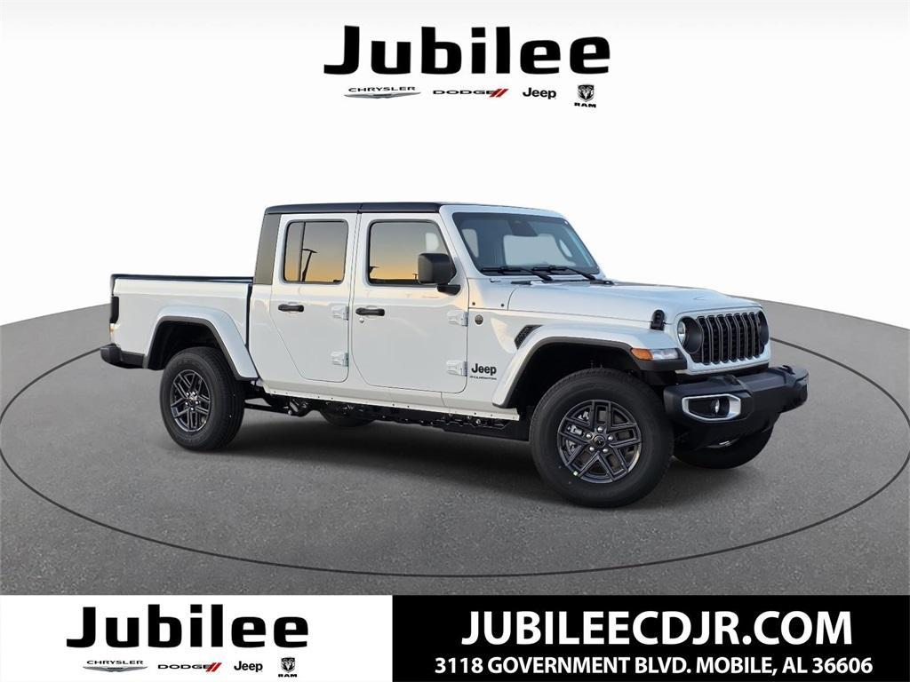 new 2026 Jeep Gladiator car, priced at $46,674