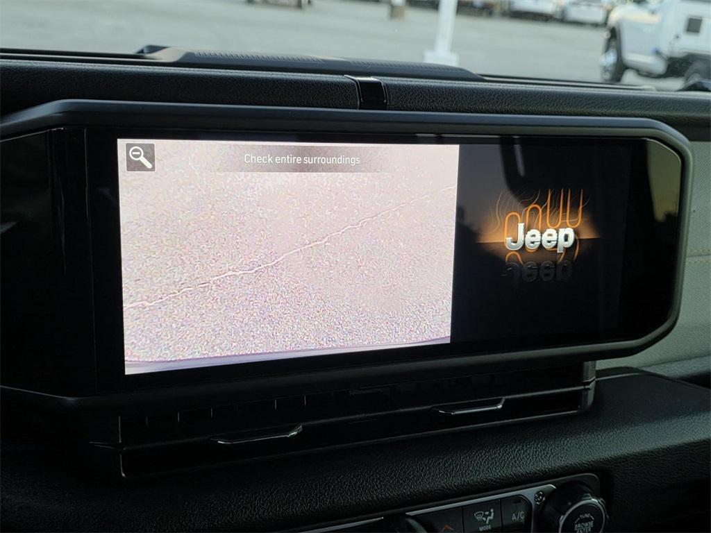 new 2026 Jeep Gladiator car, priced at $46,674