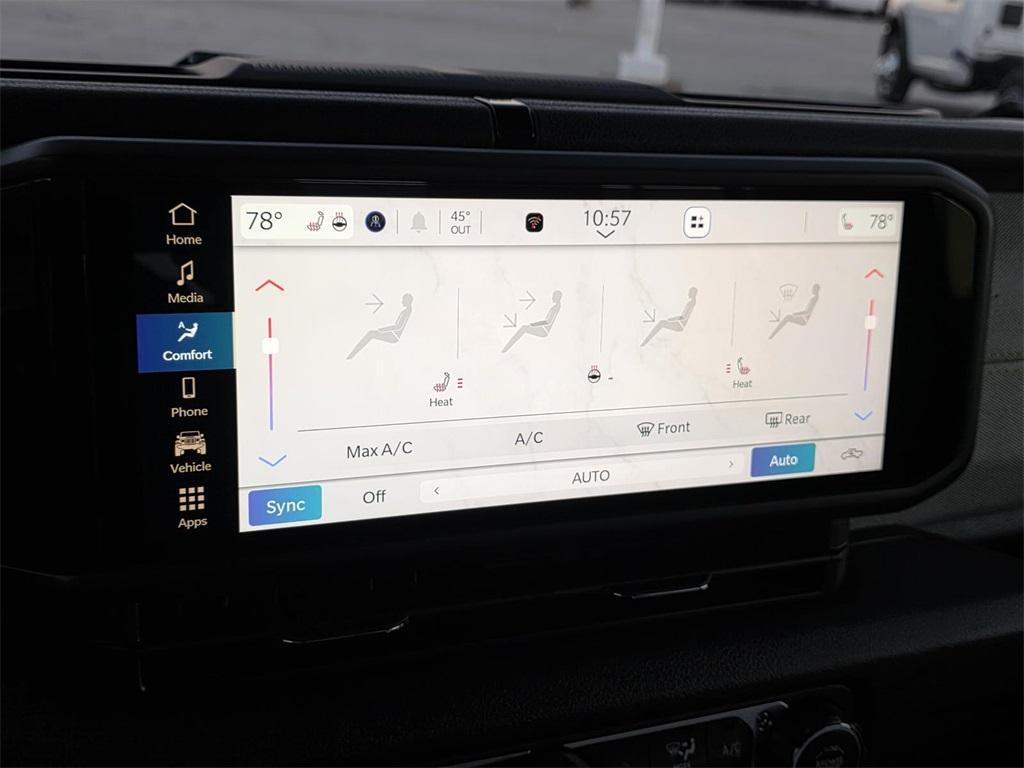 new 2026 Jeep Gladiator car, priced at $46,674