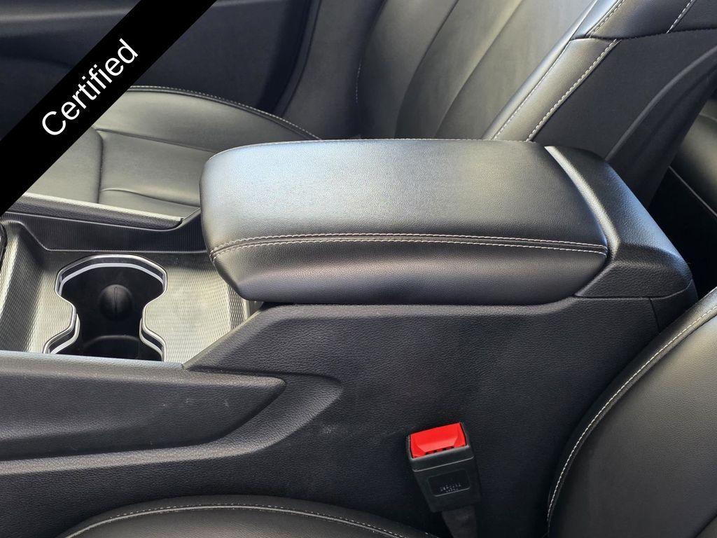 used 2025 Jeep Grand Cherokee car, priced at $41,990